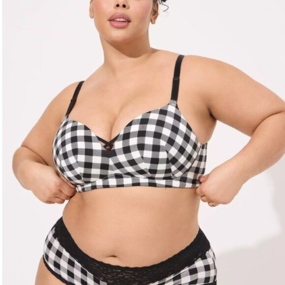 76-1 Torrid Retro Wire-free Black Gingham checkered Bra Size 40DDD - Picture 2 of 8